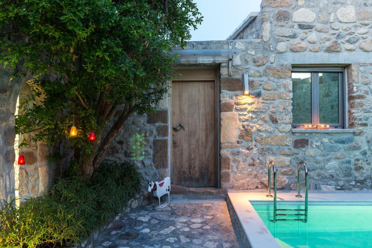 Muazzo Creta Stone House, Nature Escape With Pool, By Thinkvilla Pigi  Bagian luar foto