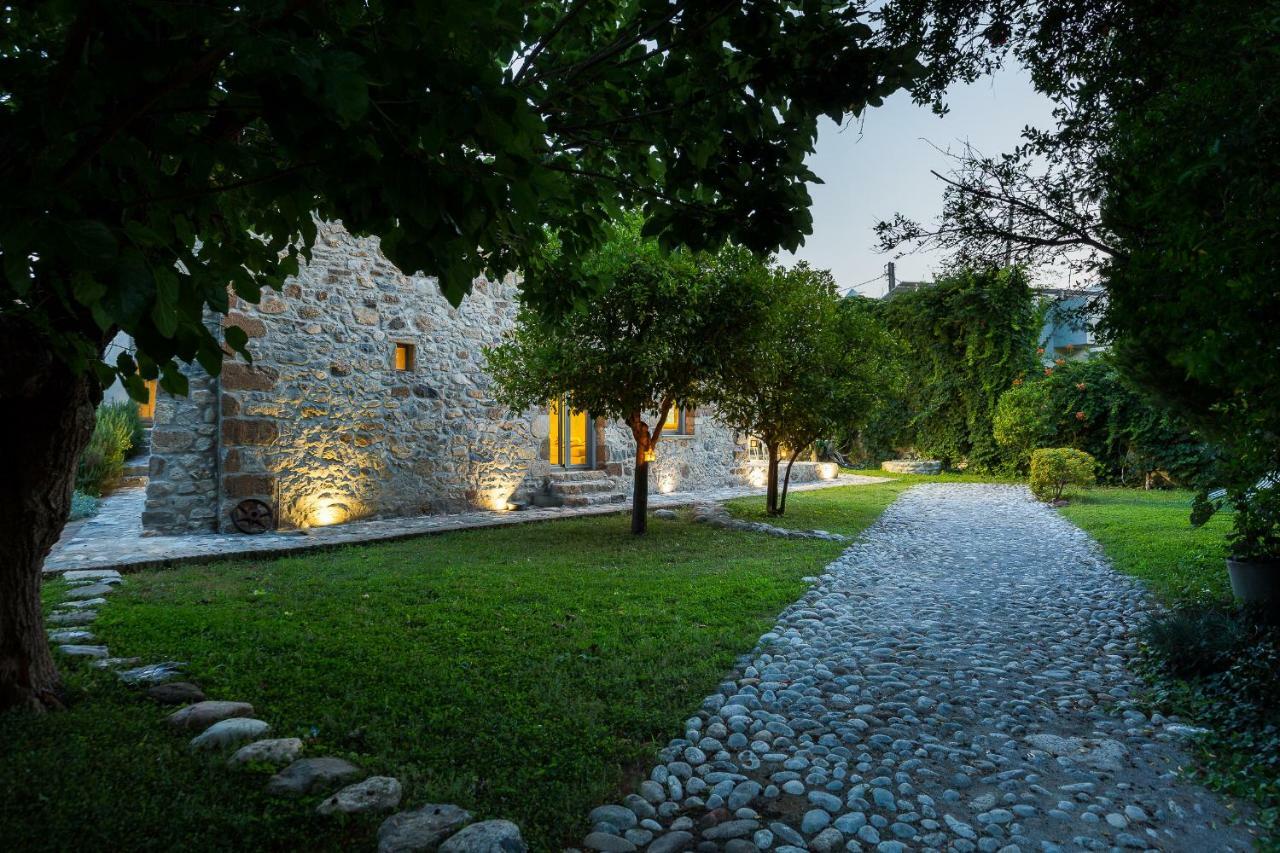 Muazzo Creta Stone House, Nature Escape With Pool, By Thinkvilla Pigi  Bagian luar foto