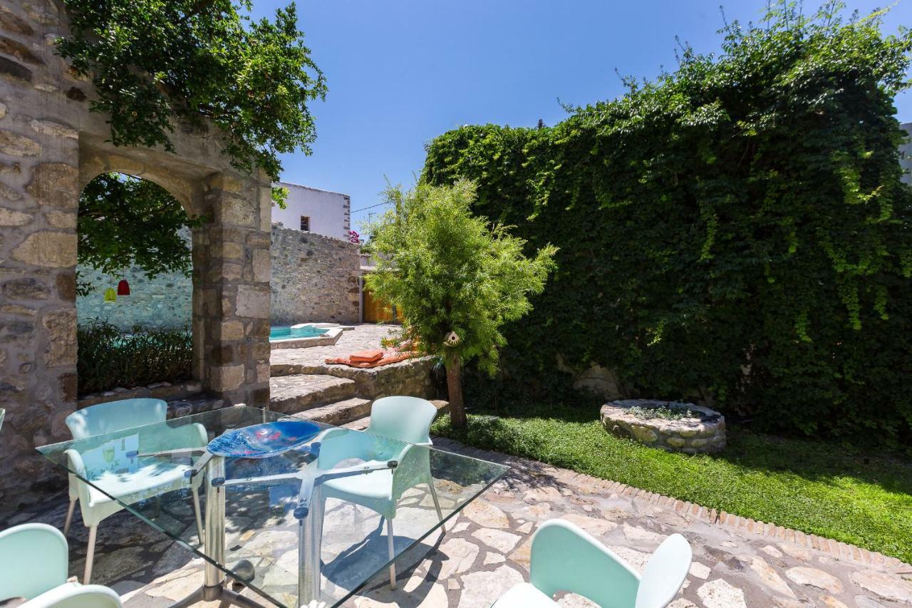 Muazzo Creta Stone House, Nature Escape With Pool, By Thinkvilla Pigi  Bagian luar foto