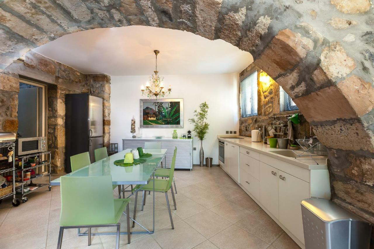 Muazzo Creta Stone House, Nature Escape With Pool, By Thinkvilla Pigi  Bagian luar foto