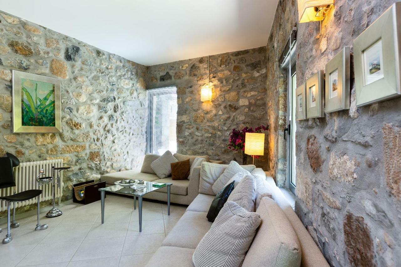 Muazzo Creta Stone House, Nature Escape With Pool, By Thinkvilla Pigi  Bagian luar foto