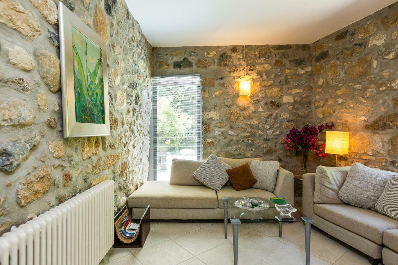 Muazzo Creta Stone House, Nature Escape With Pool, By Thinkvilla Pigi  Bagian luar foto